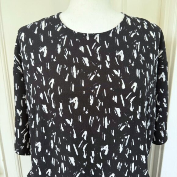 ASOS Mini Smock Dress Black White Abstract Print Size 6 - Picture 4 of 15